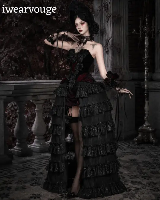 Black Gothic Dress, Victorian Vampire Costume, High Low Lace Gown, Gothic Lolita Dress, Dark Princess Cosplay, Halloween Outfit